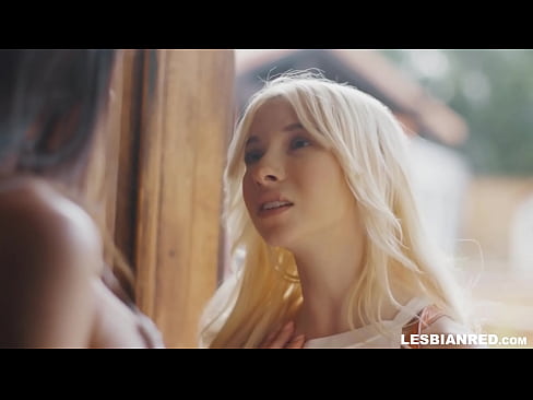 ❤️ A lány néhány hónap után hazajön, és végül a mostohaanyja punciját eszik. ️❌ Szép pornó at hu.xxxpornimages.ru